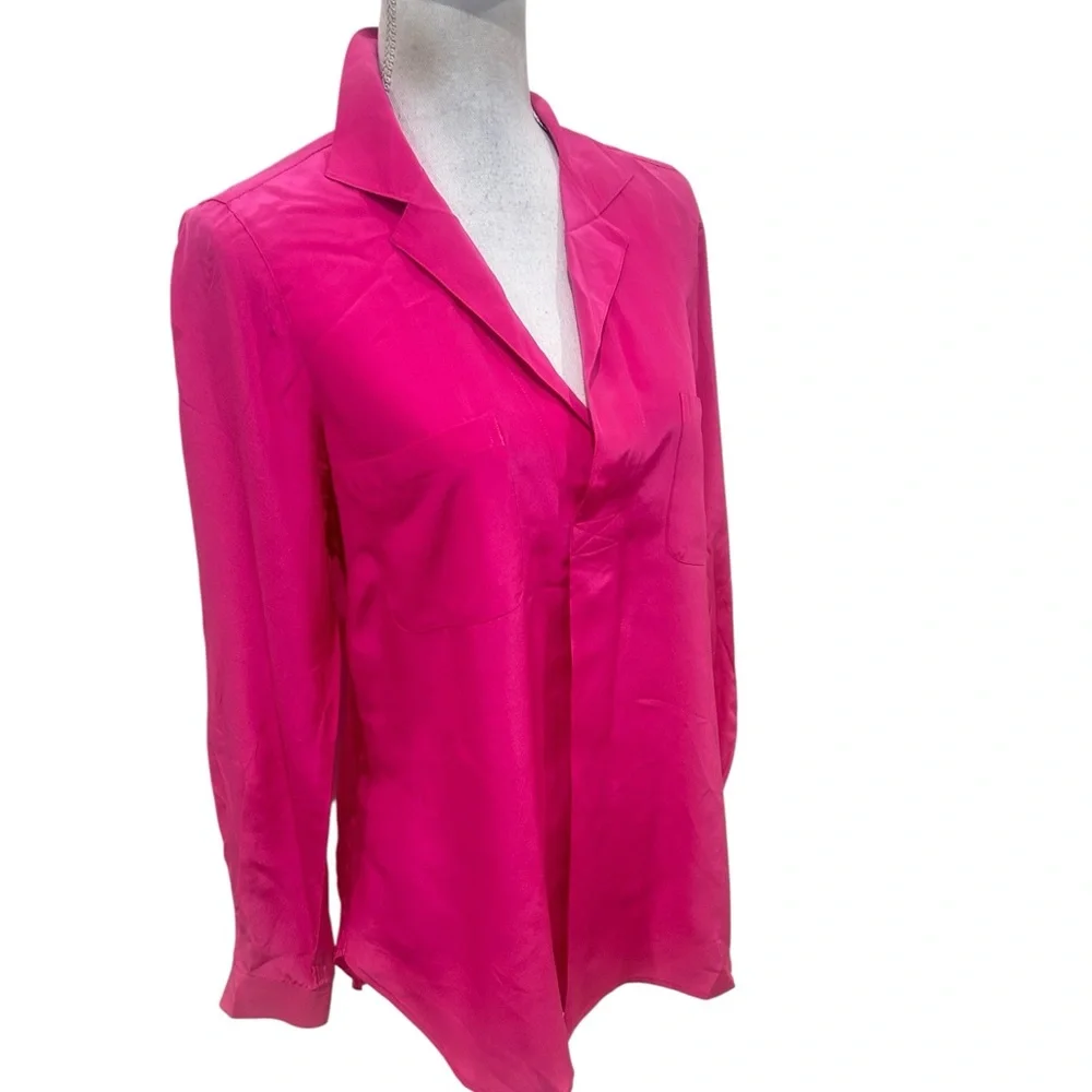 Lilly Pulitzer 100% silk Fuchsia pink split neck Blouse size medium - Picture 3 of 8